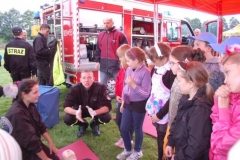 3772