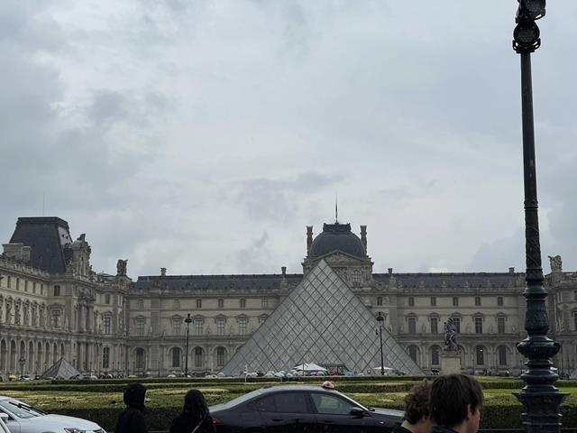 1061